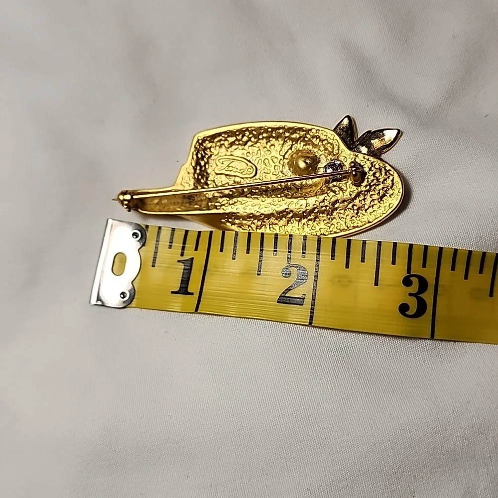 Vintage approximate measurements
